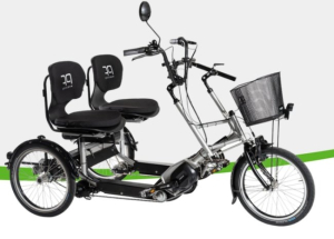 Tandem elettrico per persone disabili con sedili affiancati. Disponibile anche a noleggio
